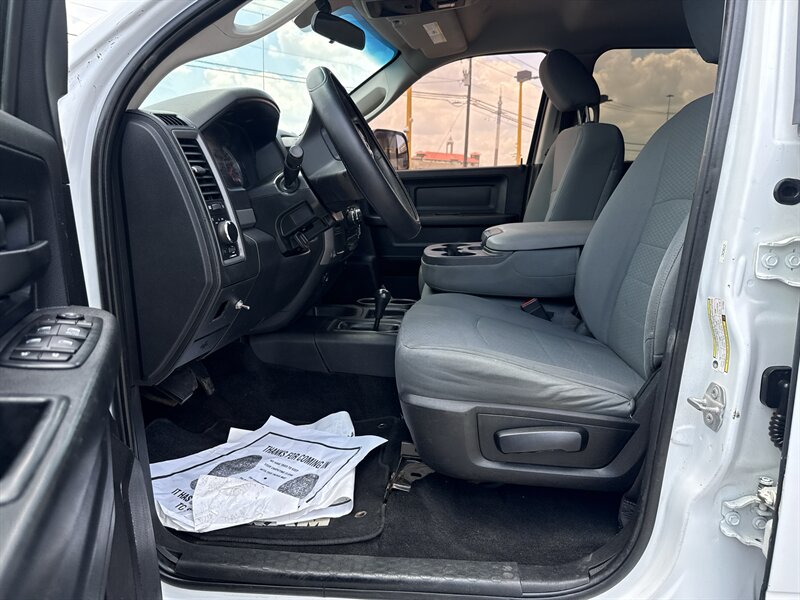 2018 RAM 3500 Tradesman - Photo 13 - Arlington, TX 76011