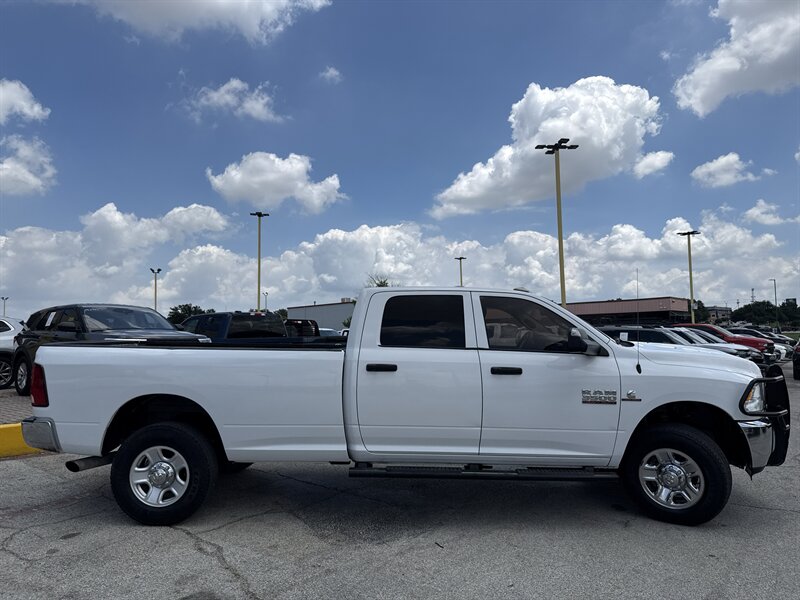2018 RAM 3500 Tradesman - Photo 4 - Arlington, TX 76011