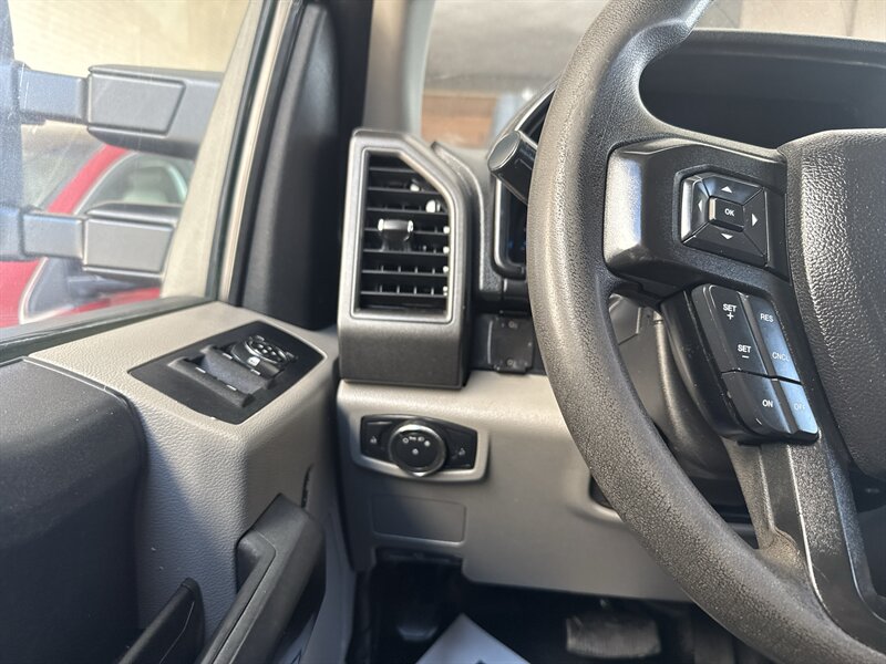 2017 FORD F550 Xl - Photo 21 - Arlington, TX 76011