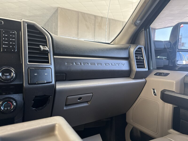 2017 FORD F550 Xl - Photo 26 - Arlington, TX 76011