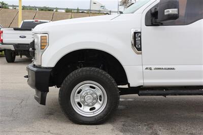 2018 Ford F-250 XL   - Photo 14 - Arlington, TX 76011