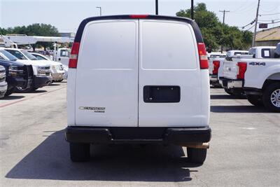 2015 Chevrolet Express 2500   - Photo 9 - Arlington, TX 76011