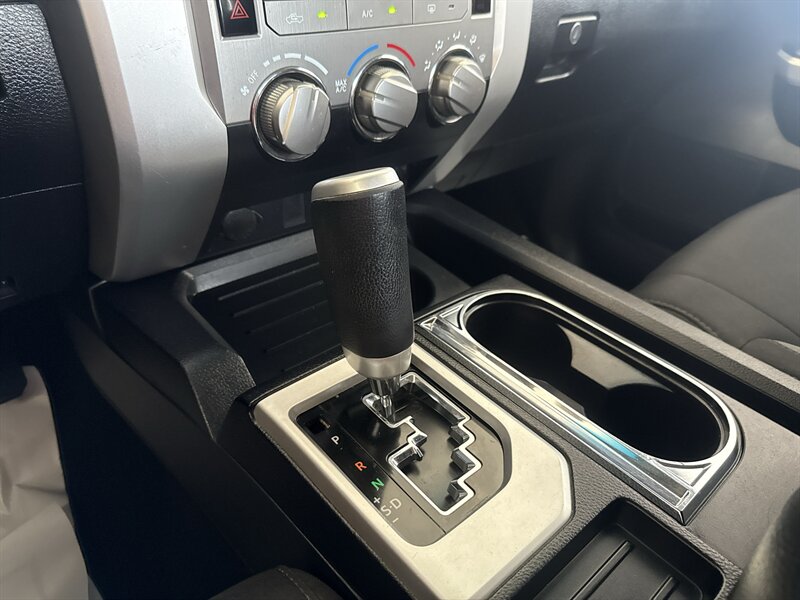 2017 Toyota Tundra SR5 - Photo 24 - Arlington, TX 76011