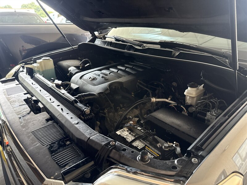 2017 Toyota Tundra SR5 - Photo 31 - Arlington, TX 76011