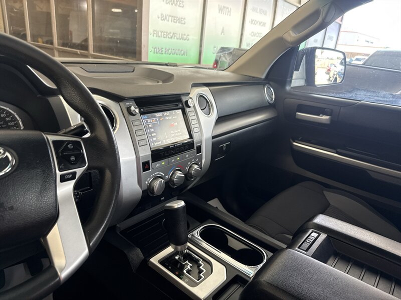 2017 Toyota Tundra SR5 - Photo 27 - Arlington, TX 76011
