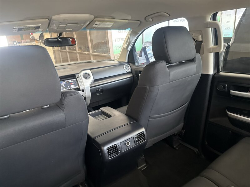 2017 Toyota Tundra SR5 - Photo 28 - Arlington, TX 76011