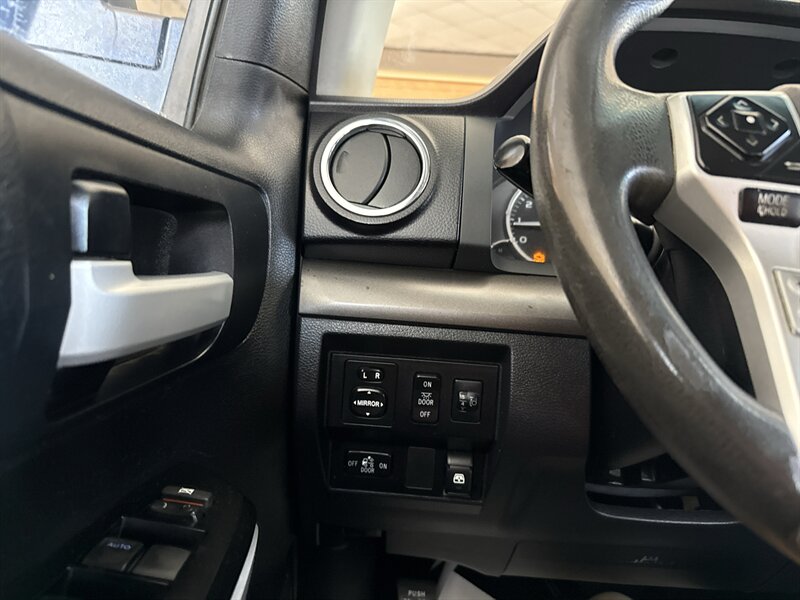2017 Toyota Tundra SR5 - Photo 21 - Arlington, TX 76011