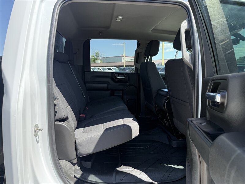 2022 Chevrolet Silverado 2500HD LT - Photo 20 - Arlington, TX 76011