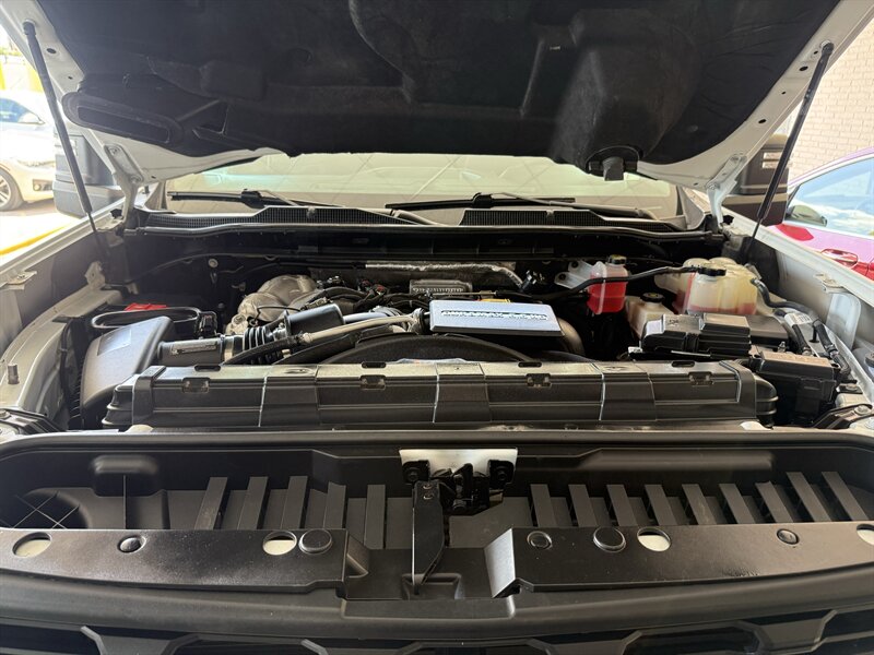 2022 Chevrolet Silverado 2500HD LT - Photo 29 - Arlington, TX 76011