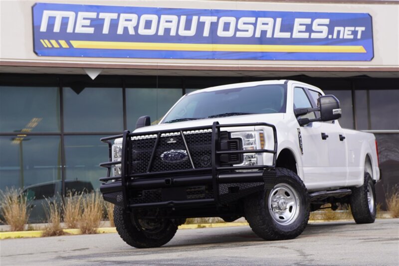 2019 Ford F-250 Super Duty XL   - Photo 1 - Arlington, TX 76011