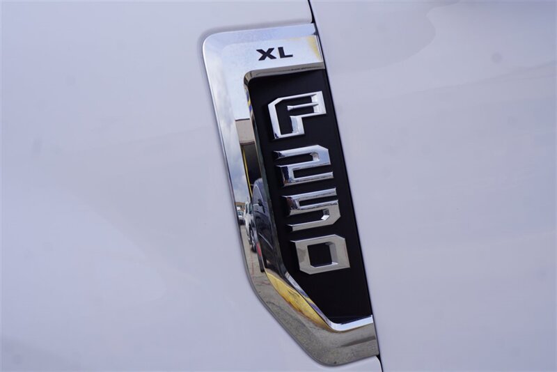 2019 Ford F-250 Super Duty XL - Photo 12 - Arlington, TX 76011