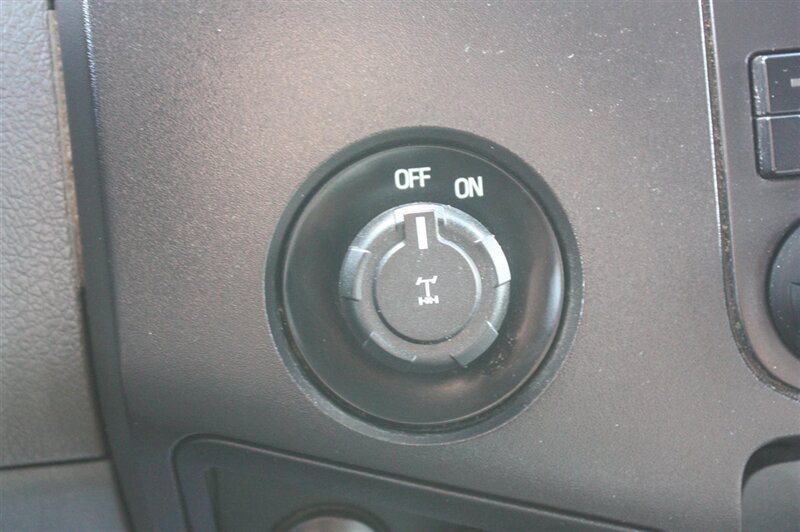 2015 Ford F-350 Super Duty XL - Photo 17 - Arlington, TX 76011