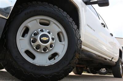 2018 Chevrolet Silverado 2500 Work Truck   - Photo 2 - Arlington, TX 76011