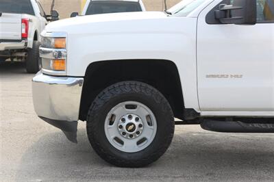 2018 Chevrolet Silverado 2500 Work Truck   - Photo 14 - Arlington, TX 76011