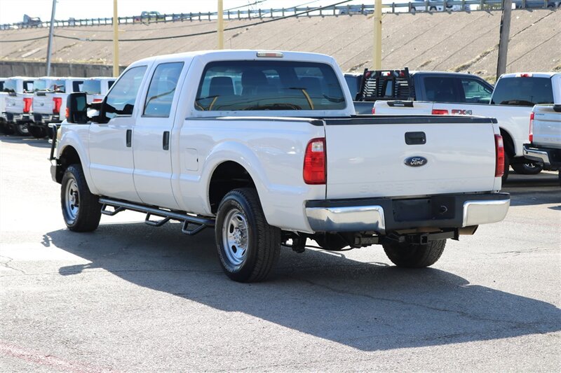 2013 Ford F-250 XLT   - Photo 7 - Arlington, TX 76011