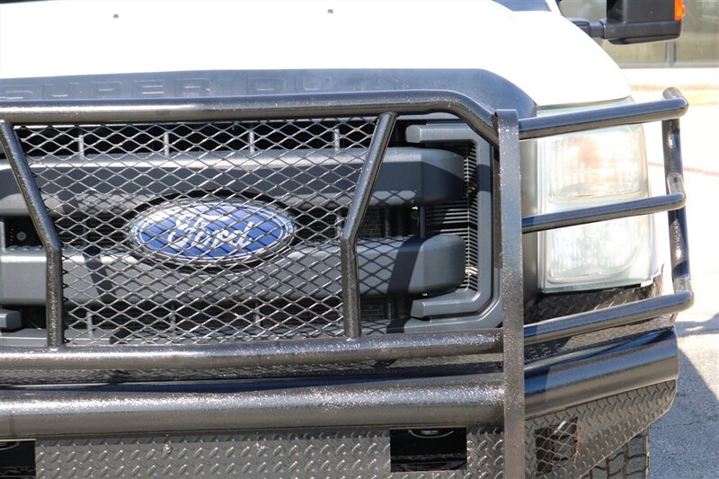2013 Ford F-250 XLT   - Photo 13 - Arlington, TX 76011