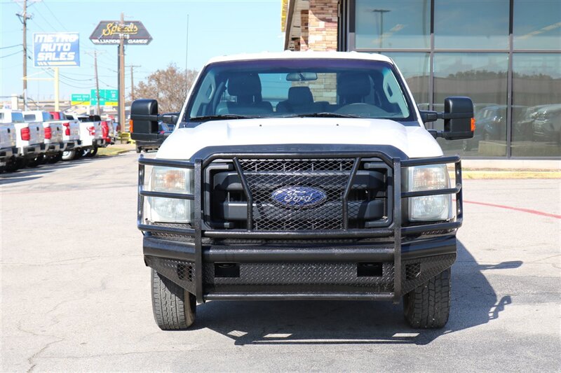 2013 Ford F-250 XLT   - Photo 12 - Arlington, TX 76011