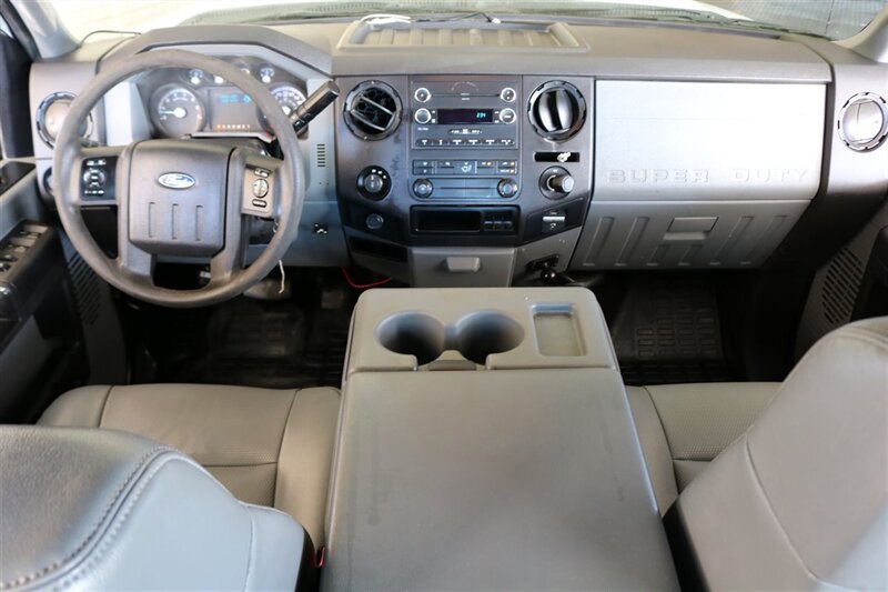 2013 Ford F-250 XLT   - Photo 30 - Arlington, TX 76011