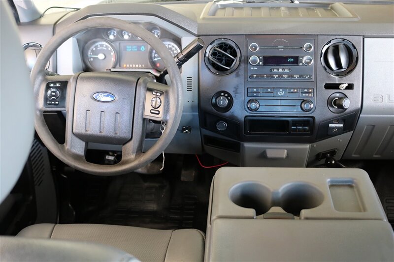 2013 Ford F-250 XLT   - Photo 31 - Arlington, TX 76011