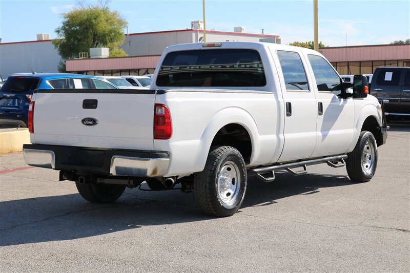 2013 Ford F-250 XLT   - Photo 9 - Arlington, TX 76011
