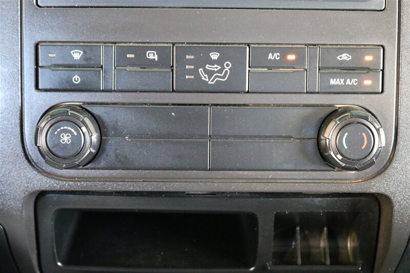 2013 Ford F-250 XLT   - Photo 22 - Arlington, TX 76011