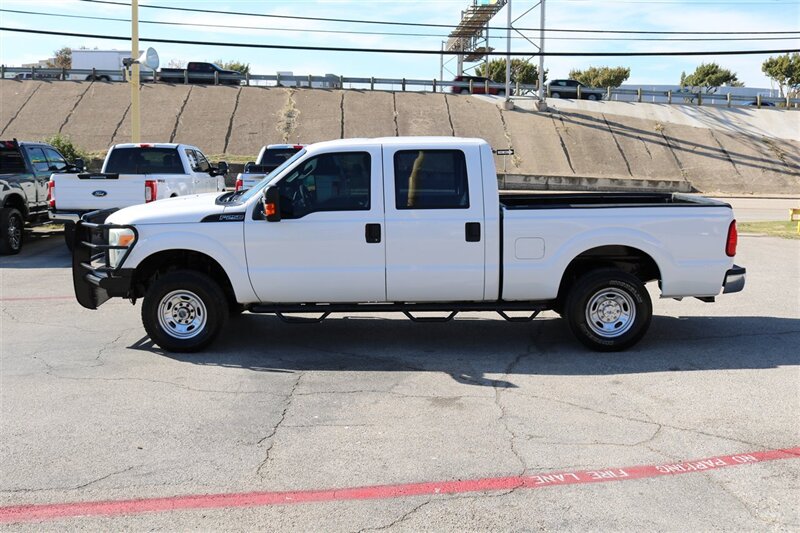 2013 Ford F-250 XLT   - Photo 6 - Arlington, TX 76011