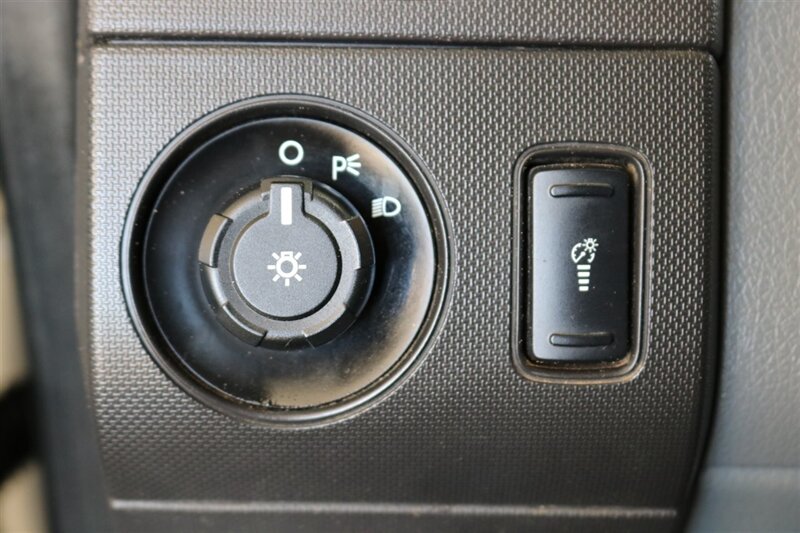 2013 Ford F-250 XLT   - Photo 26 - Arlington, TX 76011
