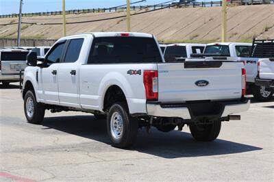 2018 Ford F-250 XL   - Photo 4 - Arlington, TX 76011