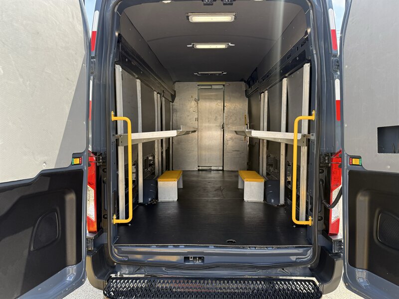 2019 Ford Transit 250 - Photo 7 - Arlington, TX 76011