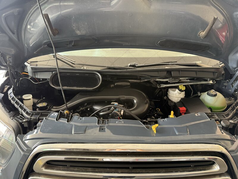 2019 Ford Transit 250 - Photo 28 - Arlington, TX 76011