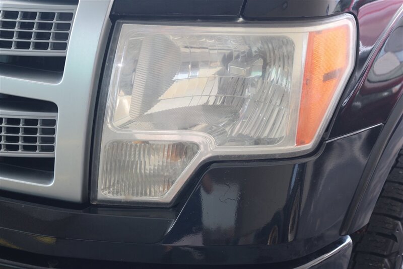 2011 Ford F-150 Platinum - Photo 42 - Arlington, TX 76011