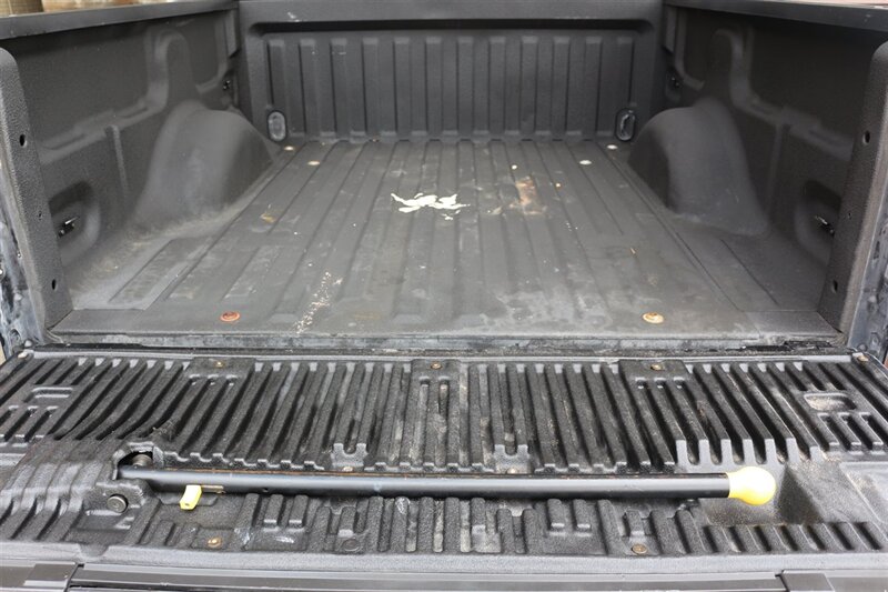 2011 Ford F-150 Platinum - Photo 43 - Arlington, TX 76011