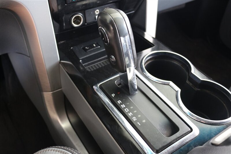 2011 Ford F-150 Platinum - Photo 27 - Arlington, TX 76011