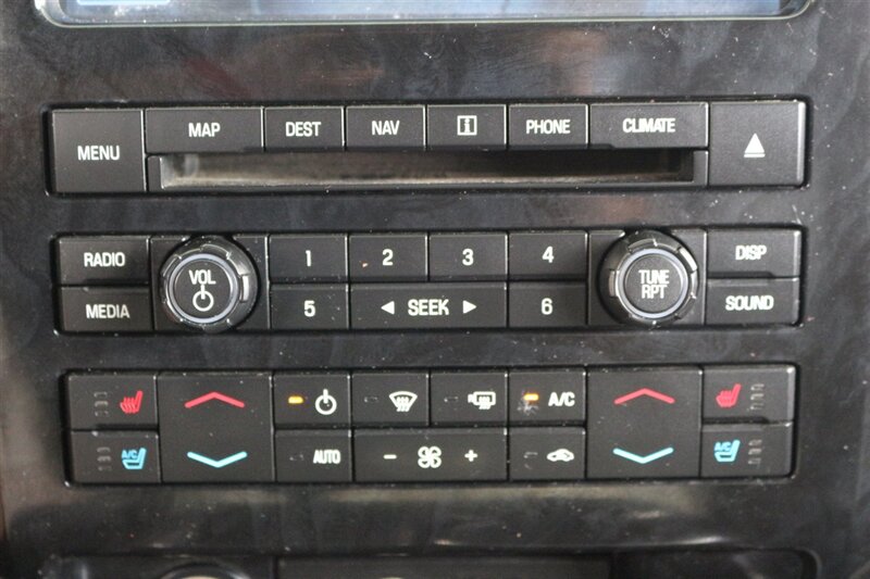 2011 Ford F-150 Platinum - Photo 25 - Arlington, TX 76011
