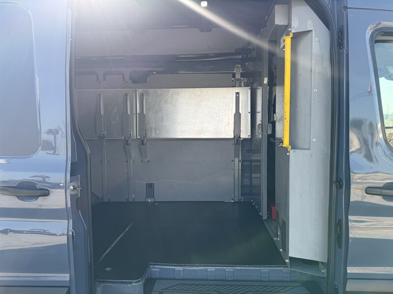 2020 Ford Transit 250 - Photo 15 - Arlington, TX 76011