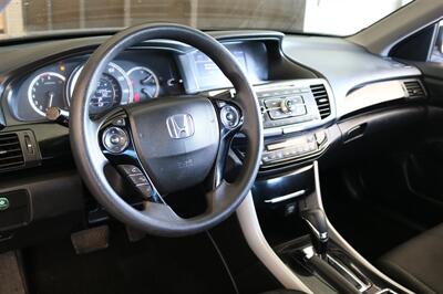 2017 Honda Accord LX   - Photo 18 - Arlington, TX 76011