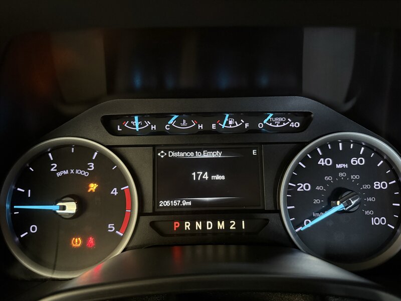 2019 Ford F-350 Super Duty STX - Photo 24 - Arlington, TX 76011
