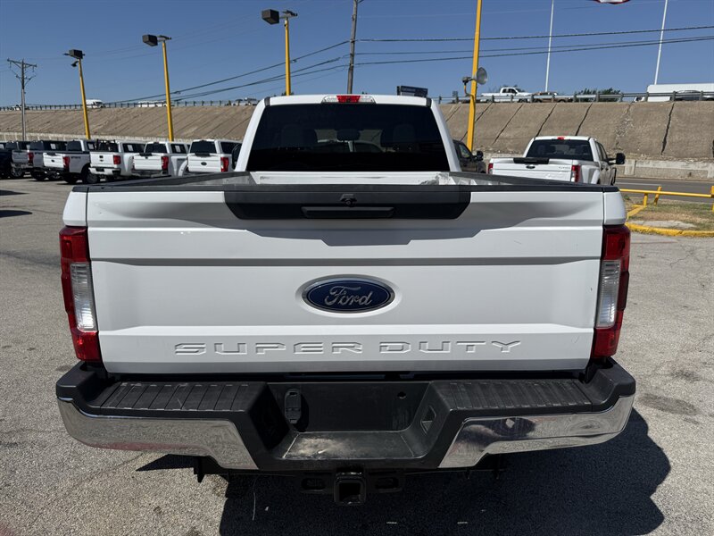 2019 Ford F-350 Super Duty STX - Photo 6 - Arlington, TX 76011