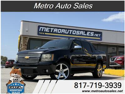 2013 Chevrolet Avalanche LT Black Diamond Truck