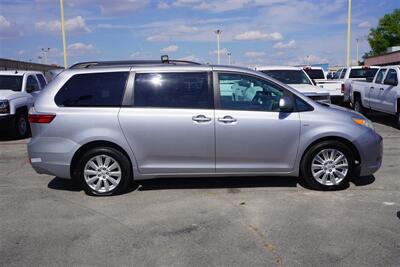 2017 Toyota Sienna LE 7-Passenger   - Photo 10 - Arlington, TX 76011