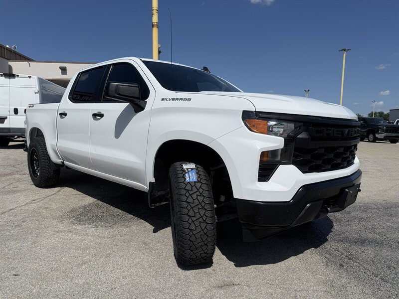 2023 Chevrolet Silverado 1500 Work Truck - Photo 3 - Arlington, TX 76011