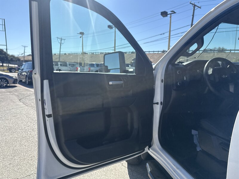 2021 Chevrolet Silverado 3500 Work Truck   - Photo 14 - Arlington, TX 76011