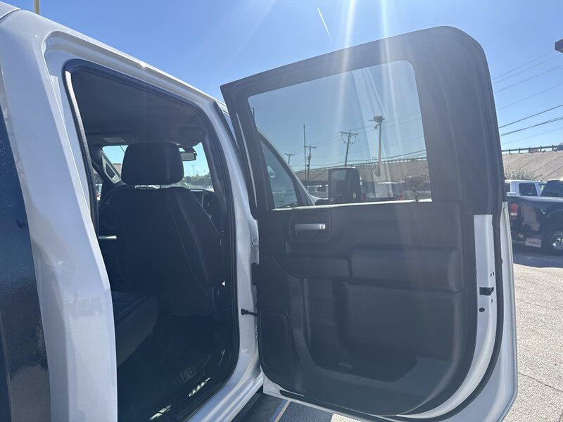 2021 Chevrolet Silverado 3500 Work Truck   - Photo 20 - Arlington, TX 76011