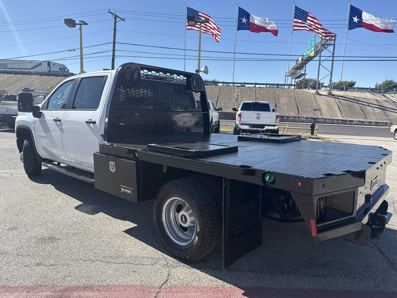 2021 Chevrolet Silverado 3500 Work Truck   - Photo 7 - Arlington, TX 76011