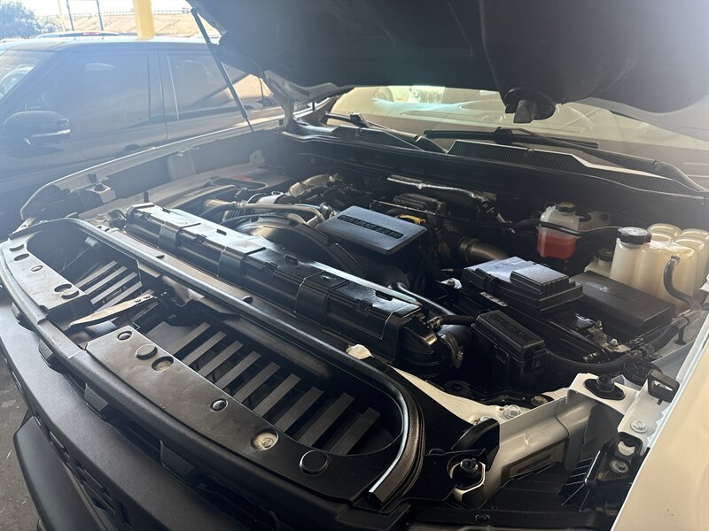 2021 Chevrolet Silverado 3500 Work Truck   - Photo 32 - Arlington, TX 76011