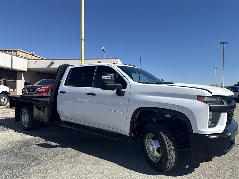 2021 Chevrolet Silverado 3500 Work Truck   - Photo 3 - Arlington, TX 76011