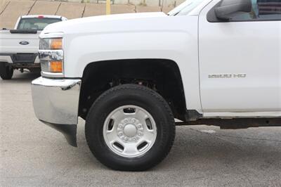 2017 Chevrolet Silverado 2500 Work Truck   - Photo 11 - Arlington, TX 76011