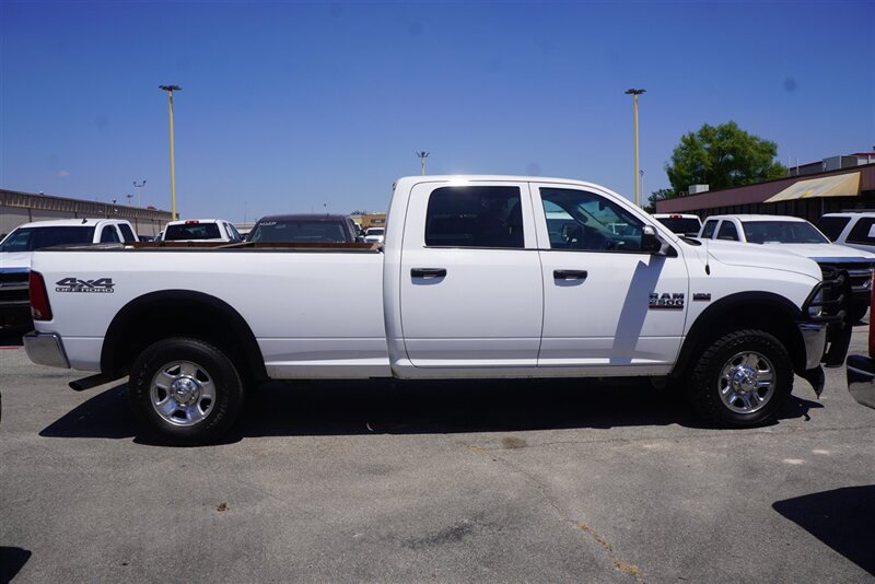 2018 RAM Ram Pickup 2500 ST - Photo 10 - Arlington, TX 76011