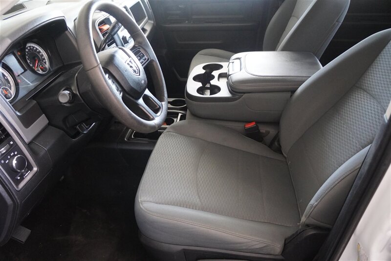 2018 RAM Ram Pickup 2500 ST - Photo 18 - Arlington, TX 76011