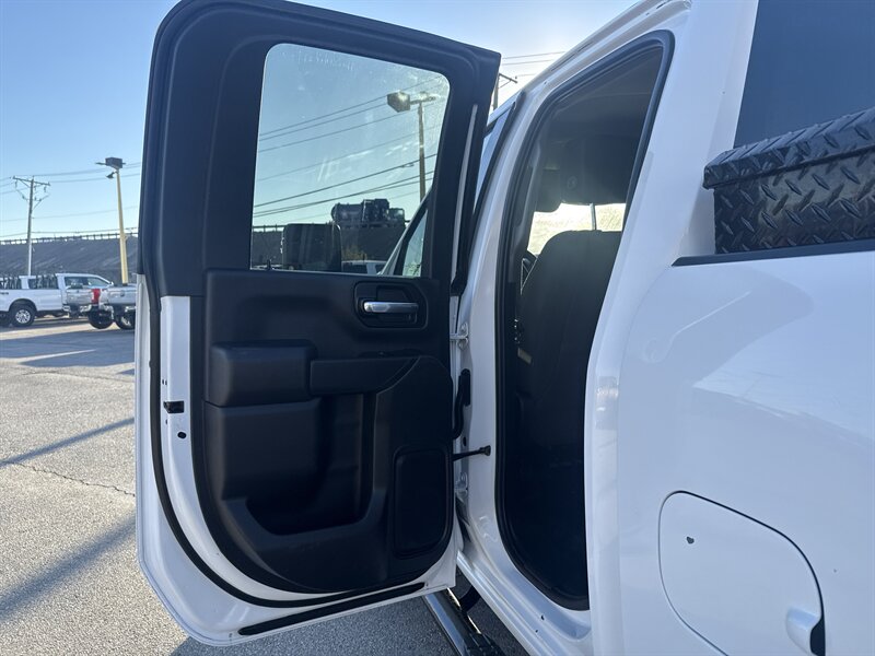 2020 Chevrolet Silverado 2500 Work Truck   - Photo 15 - Arlington, TX 76011